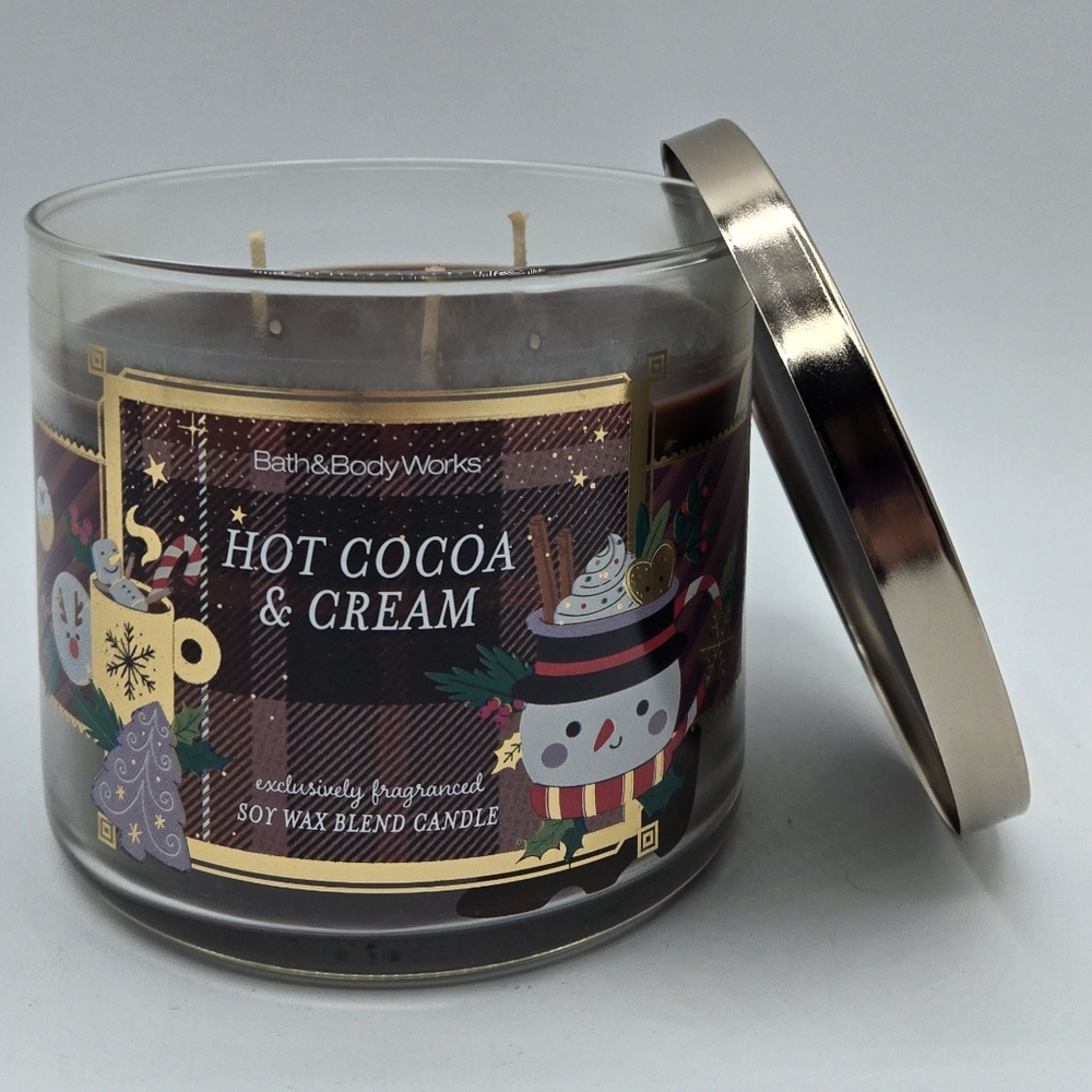 Bath and Body Works Hot Cocoa and Cream 3 Wick Candle